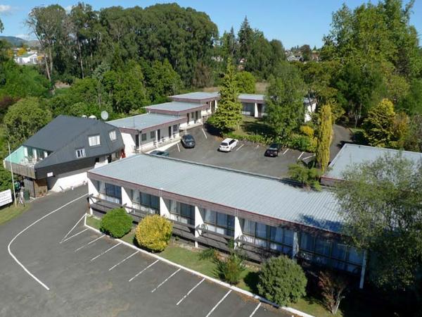 A commercial opportunity is available on the banks of the Waikato River.